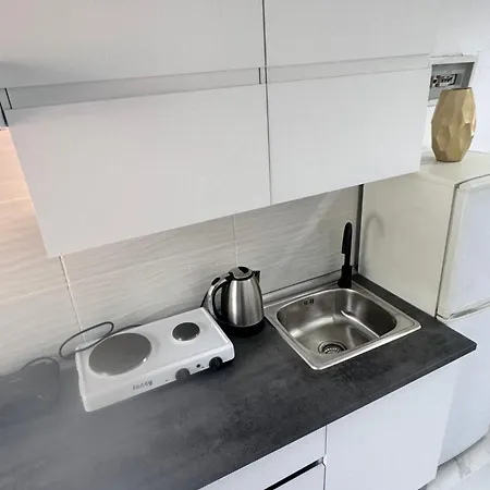 F & B Collection - Skiathos - Kanapitsa- Diamanti * Κολιός