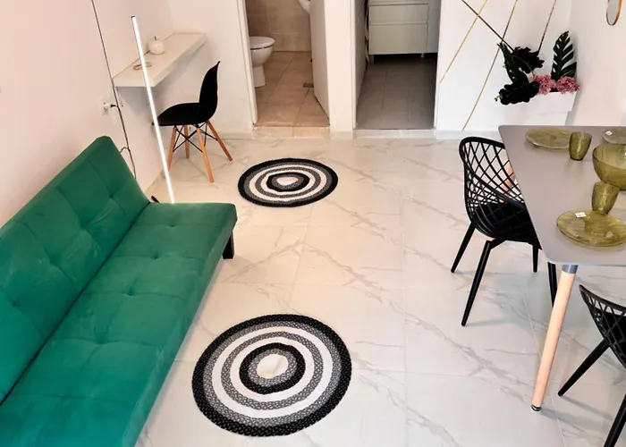 F & B Collection - Skiathos - Kanapitsa- Diamanti Apartamento Kolios