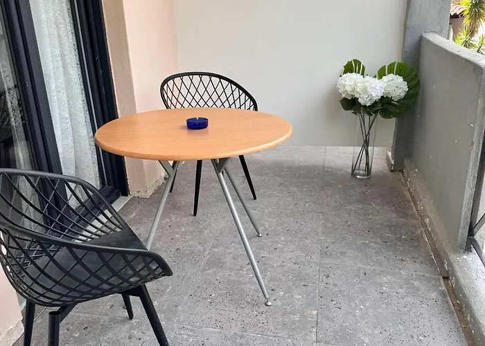 F & B Collection - Skiathos - Kanapitsa- Diamanti * Kolios