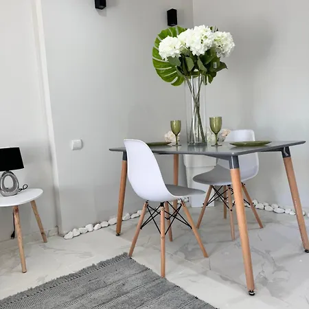 F & B Collection - Skiathos - Kanapitsa- Diamanti *