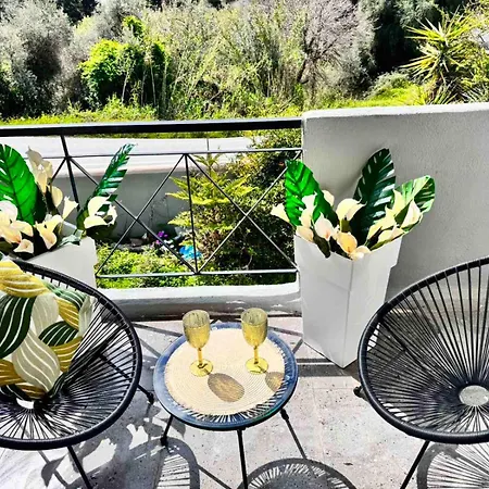 F & B Collection - Skiathos - Kanapitsa- Diamanti Apartment Kolios