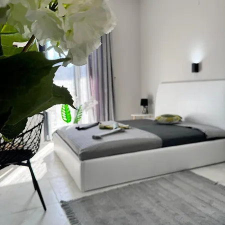 Apartment F & B Collection - Skiathos - Kanapitsa- Diamanti *