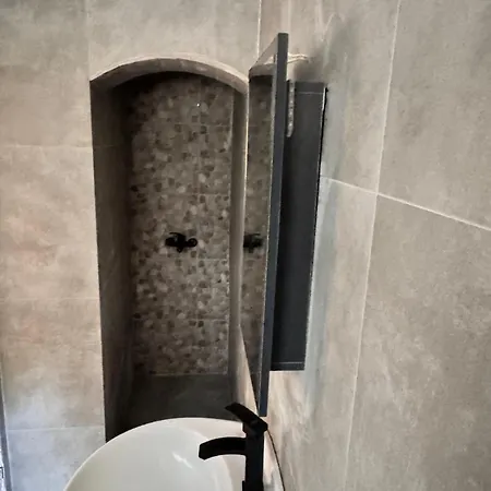 F & B Collection - Skiathos - Kanapitsa- Diamanti Apartment *